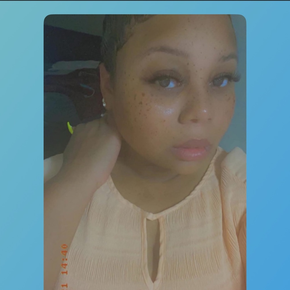 Meet your Posher, Constance